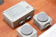 System of carbon monoxide (CO) and carbon dioxide (CO2) monitoring at critical points on board a vehicle